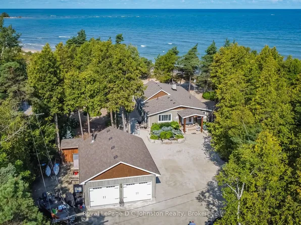 103 Saugeen Beach Rd, Saugeen Shores, ON N0H 2C5