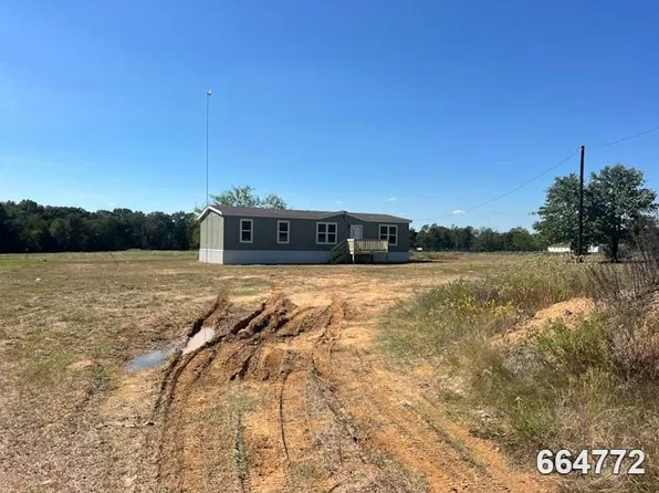 1348 Fm 80 N, Streetman, TX 75859
