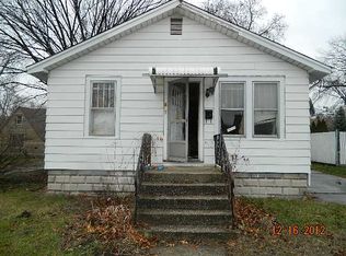 6837 Delaware Ave, Hammond, IN 46323