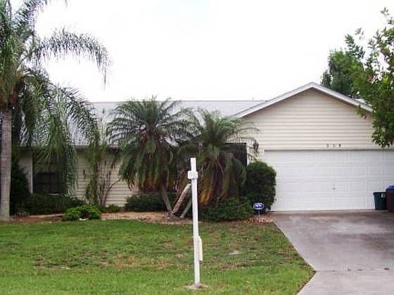 1st image of 504 SW 31st Ter
