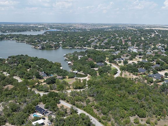 2nd image of 4001 Shore Front Dr