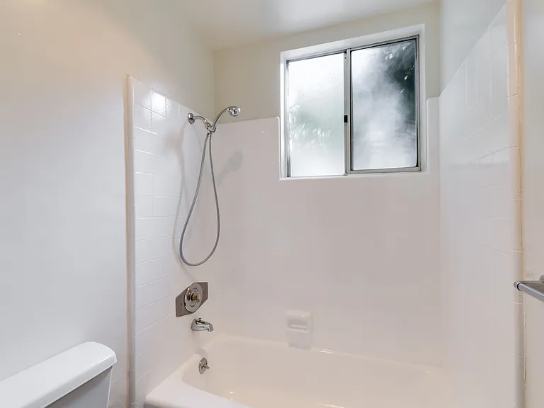 Antone Apartments — Photo 76