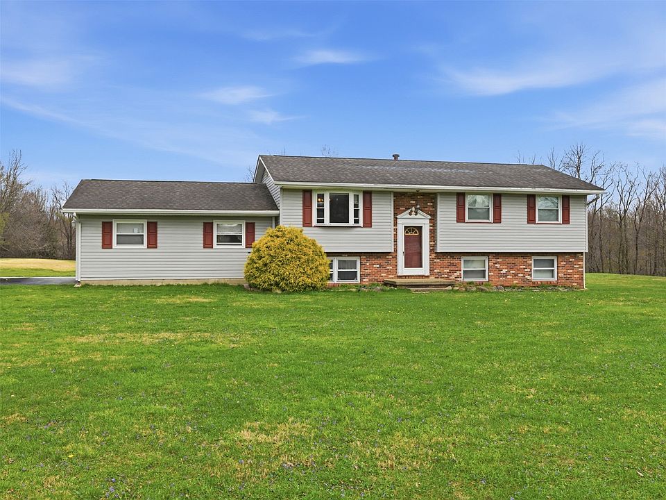 1st image of 14916 Arnold Dr