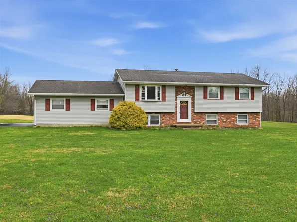 14916 Arnold Dr, Townville, PA 16360