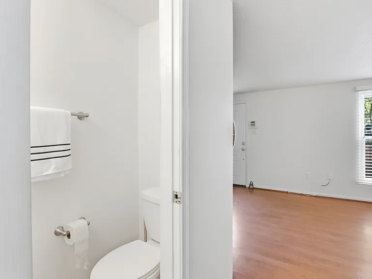 40 Whitechurch Ct — Photo 10