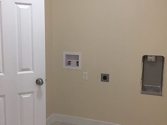 2nd image of 402 W Highland Dr