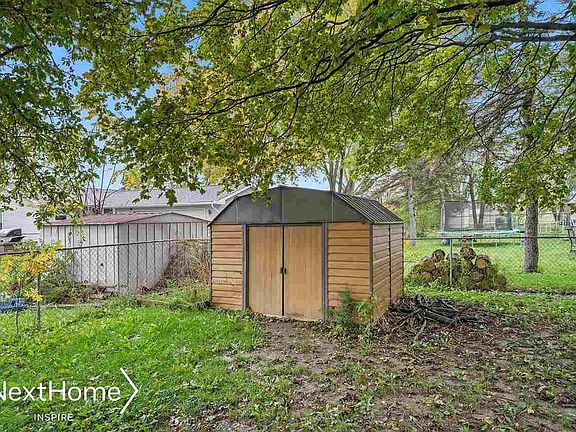 5th image of 1755 Kirkway Ln