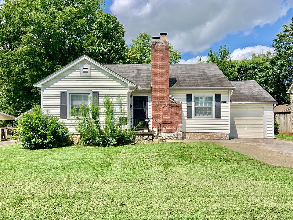 1st image of 827 Cabell Dr