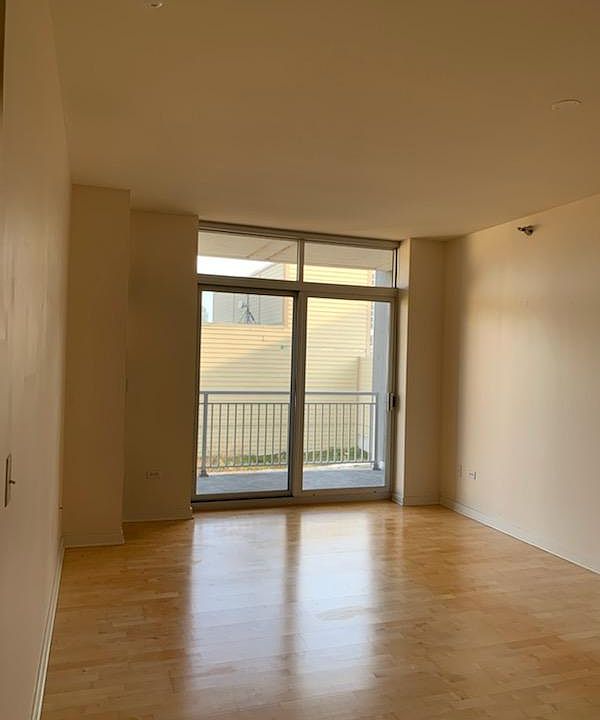 1st image of 330 W Grand Ave #P90