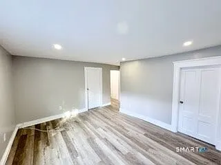 4 bed, 2.0 bath, 1200 sqft, $2,000 — Photo 2
