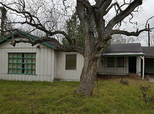 3141 Hamilton St, La Porte, TX 77571