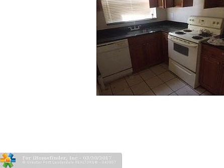 3rd image of 15820 NW 27th Ct