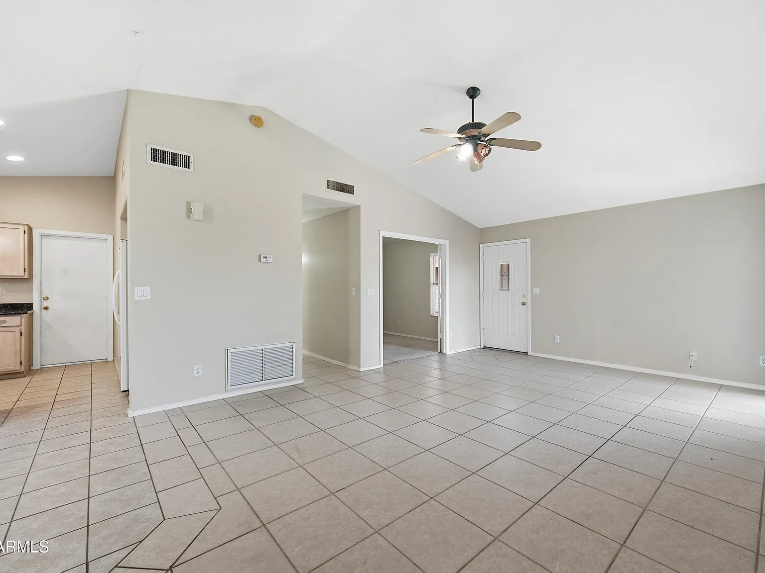 2 bed, 2.0 bath, 1283 sqft, $2,195 — Photo 4