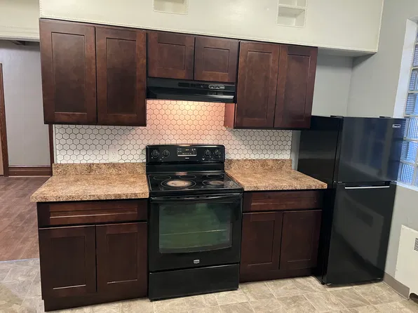 751 N 7th St APT 2, Allentown, PA 18102