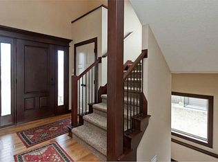 6652 Eagle Ridge Dr, Johnston, IA 50131