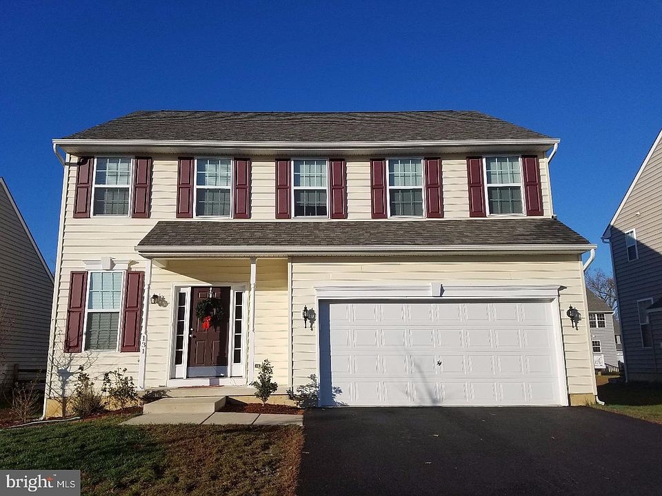 1st image of 131 Willow Oak Blvd