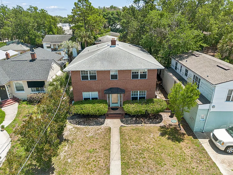 1731 Flagler Ave — Photo 27