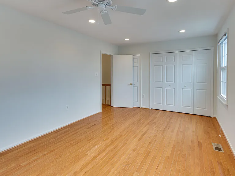 2961 Cashel Ln — Photo 33