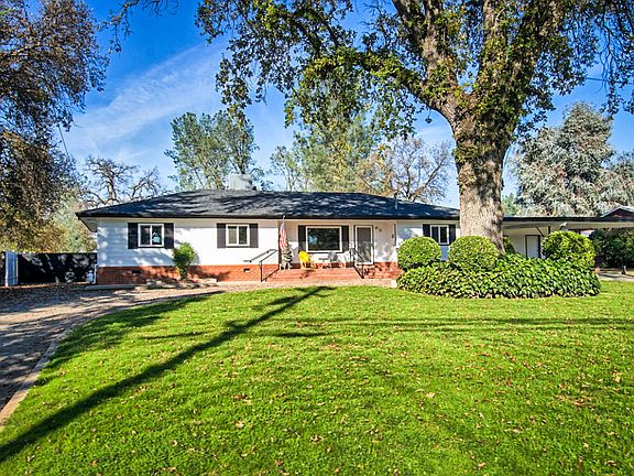 4th image of 3300 Sacramento Dr