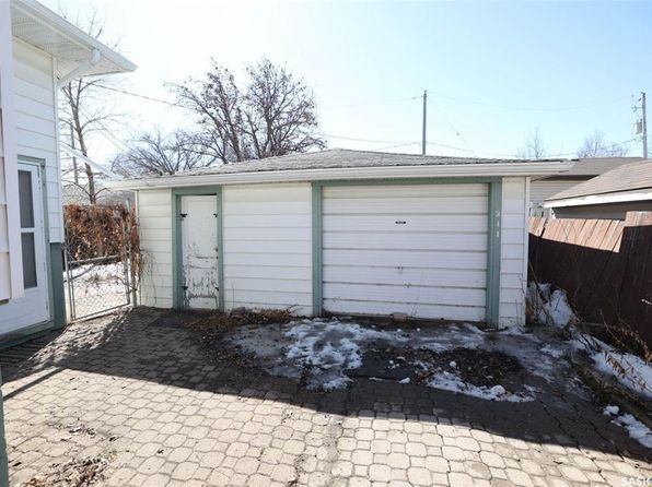 211 Broadway AVENUE, Regina, SK S4N 1B4
