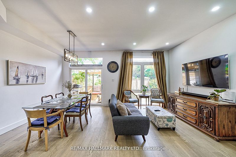 Toronto House for rent - 4 Bedrooms — photo 8
