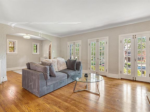 2nd image of 7312 Princeton Ave