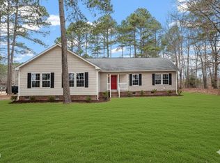 16 G W Oquinn Dr, Lillington, NC 27546