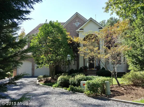 13485 Lore Pines Ln, Solomons, MD 20688