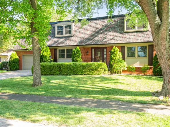 3204 W Twickingham Dr, Muncie, IN 47304