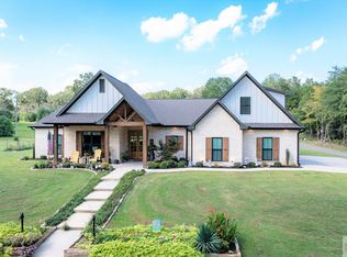 3061 Goodwin Rd, Hooks, TX 75561