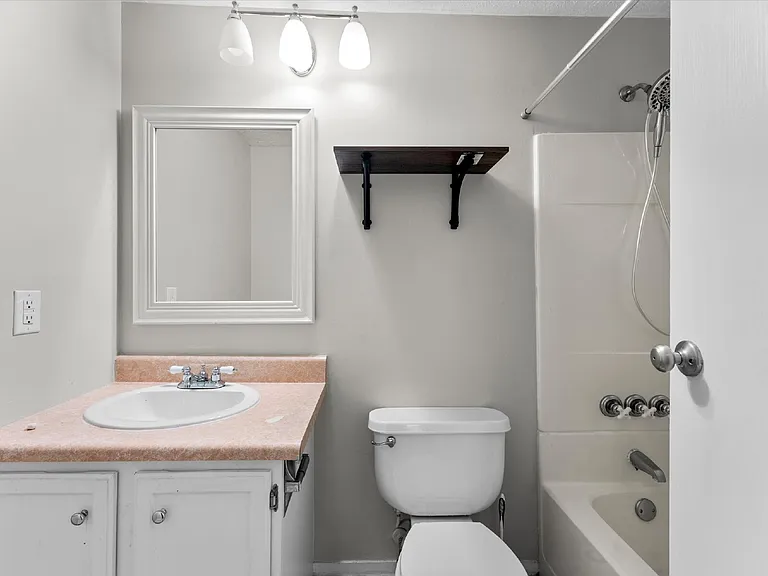3513 Castlebury Dr — Photo 21