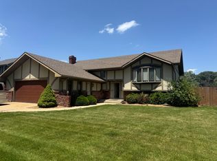 532 Iroquois St, Schererville, IN 46375
