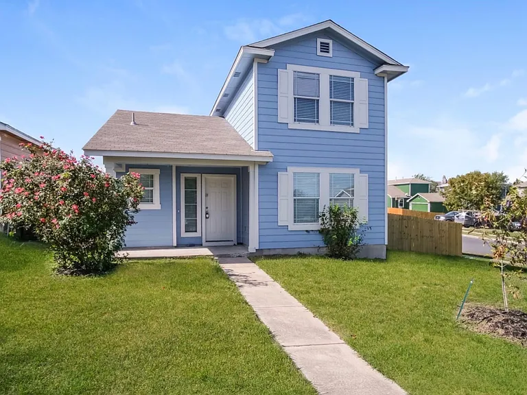 17928 Powder Creek Dr — Photo 1