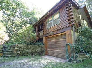 317 Cox Rd, Portland, CT 06480