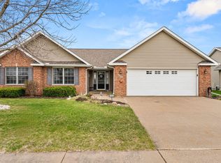 206 Brookview Ln, Durant, IA