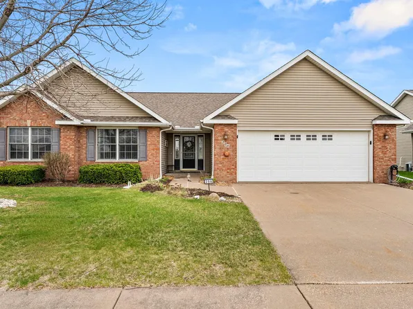 206 Brookview Ln, Durant, IA 52747