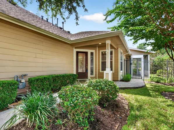 175 W Kentwick Pl, Conroe, TX 77384