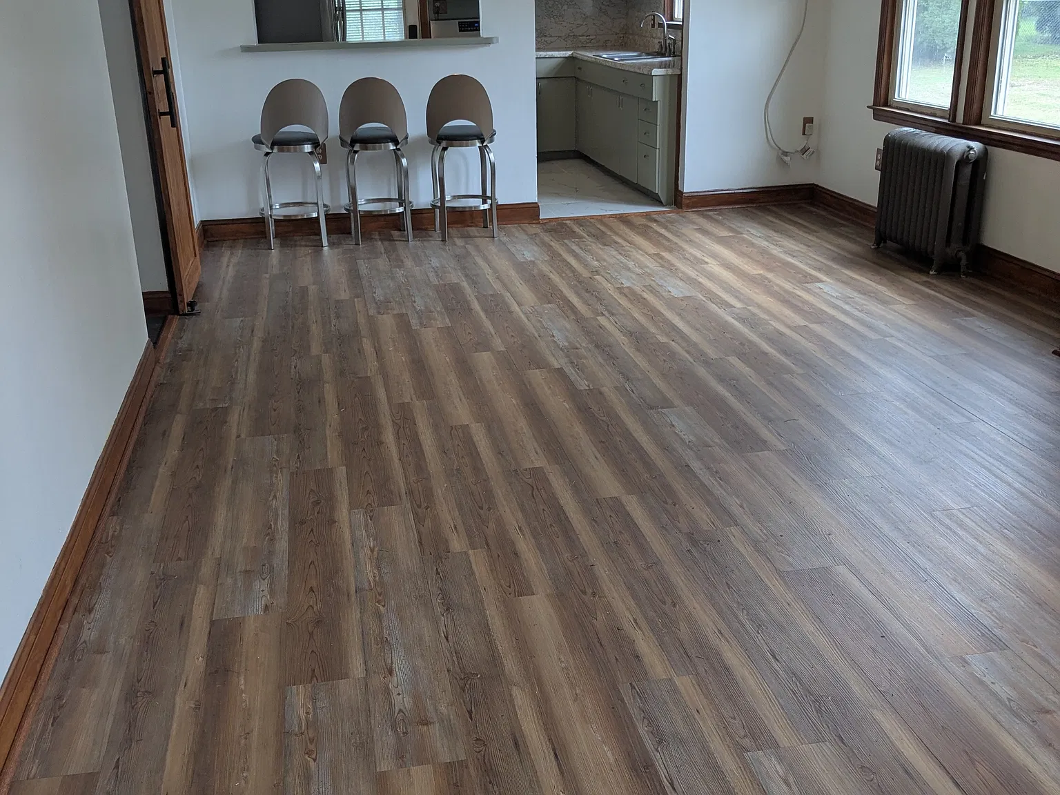 2 bed, 1200 sqft, $2,400 — Photo 3