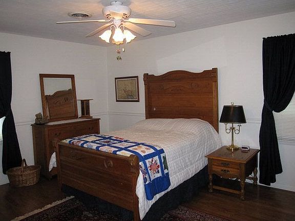5th image of 290 Gray Dr