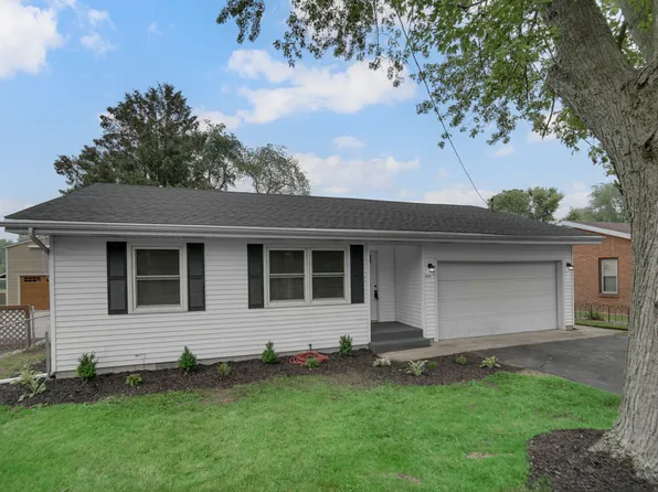 6441 E Flora St, Kankakee, IL 60901