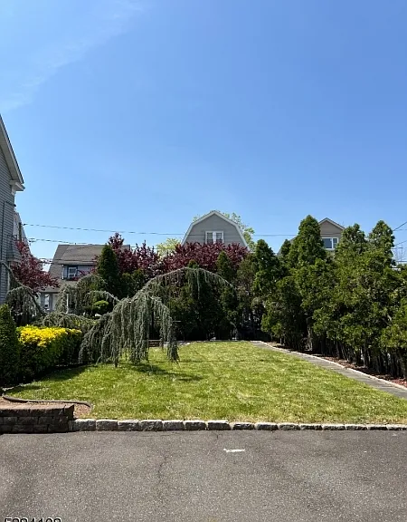 204 Columbia Ave — Photo 34
