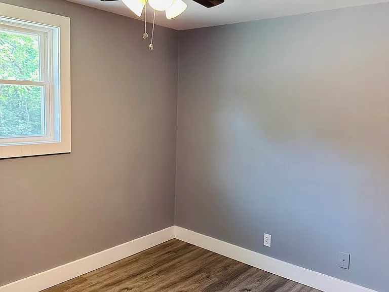 189 Algonquin Dr — Photo 13