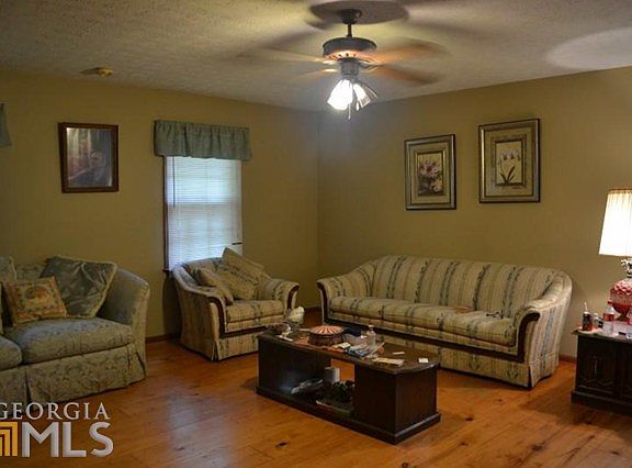 5th image of 540 Forest Hill Dr