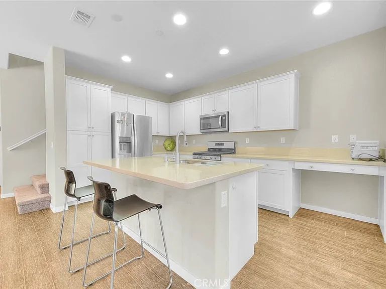 8836 Banyan — Photo 13
