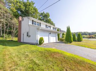 308 Candlewyck Dr, Newington, CT 06111