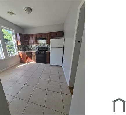 2 bed, $2,000 — Photo 1