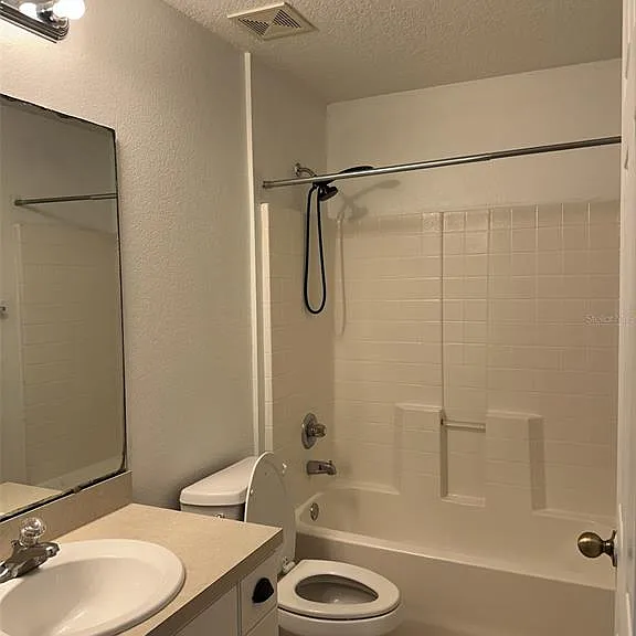 2149 N Normandy Blvd — Photo 10
