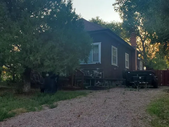 321 N Cheyenne Ave, Moorcroft, WY 82721