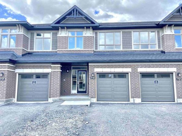 719 Cairn Cres, Ottawa, ON K1W 0P4