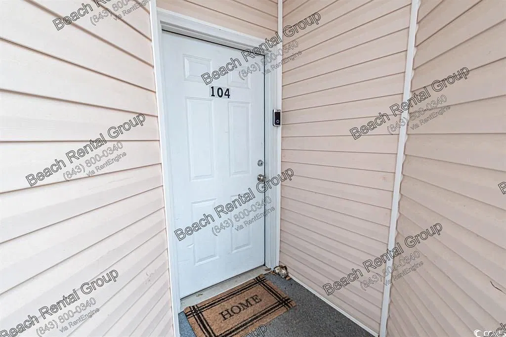 3 bed, 2.0 bath, 1330 sqft, $1,750 — Photo 2
